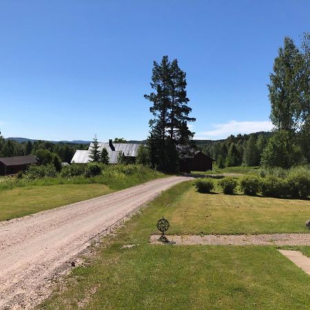 Trevlig Stuga Naera Hovfjaellet Torsby Exterior foto